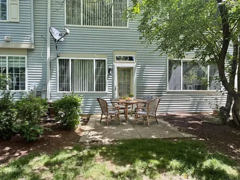 51 South Oakhurst Drive Aurora IL 60504