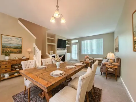 51 South Oakhurst Drive Aurora IL 60504