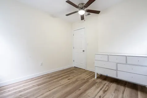 1116 West 19th Place Chicago IL 60608