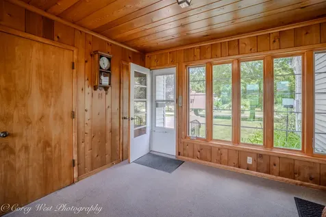 801 Lawnwood Avenue Dekalb IL 60115