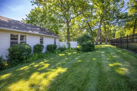 801 Lawnwood Avenue Dekalb IL 60115