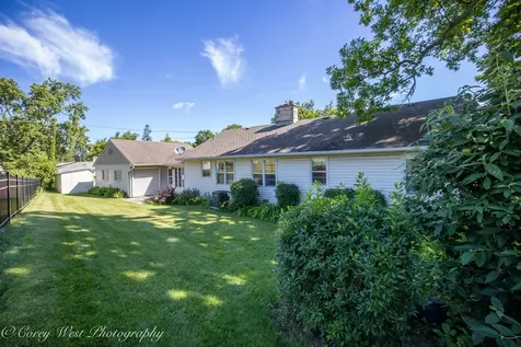801 Lawnwood Avenue Dekalb IL 60115