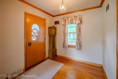 801 Lawnwood Avenue Dekalb IL 60115