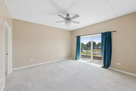 8822 Brookfield Avenue Brookfield IL 60513