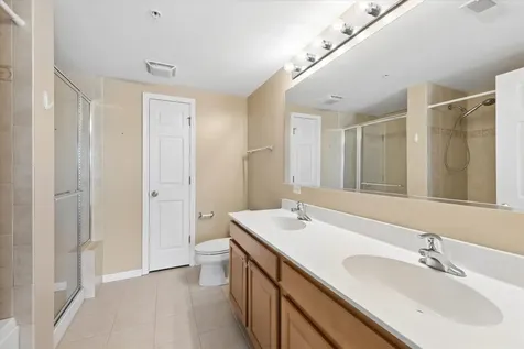 8822 Brookfield Avenue Brookfield IL 60513