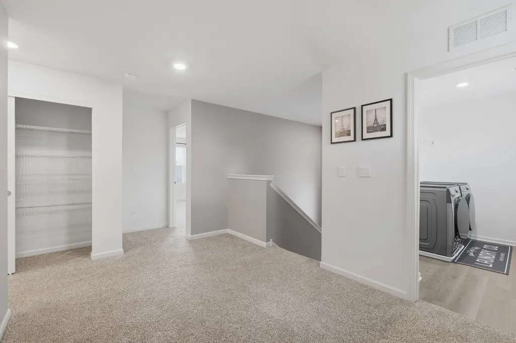 13660 South Sanibel Street Plainfield IL 60544