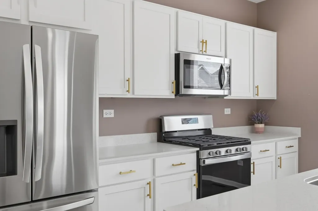 13660 South Sanibel Street Plainfield IL 60544
