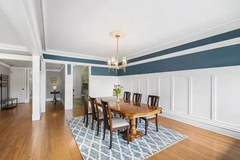 1140 East Hyde Park Boulevard Chicago IL 60615