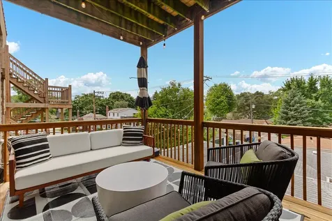 7028 North Ridge Boulevard Chicago IL 60645