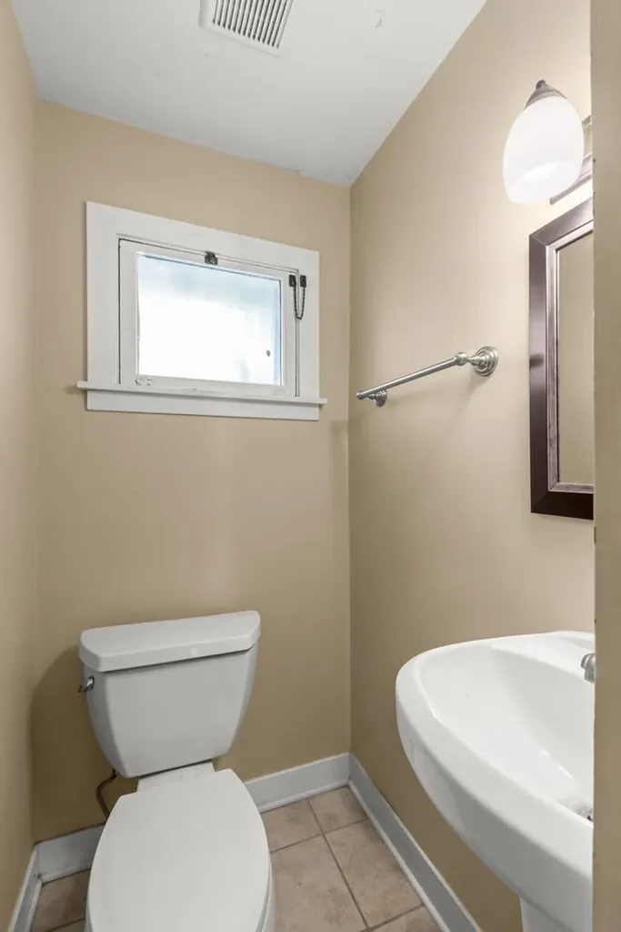 119 South Ellsworth Street Naperville IL 60540