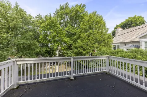 119 South Ellsworth Street Naperville IL 60540