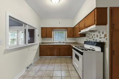 119 South Ellsworth Street Naperville IL 60540
