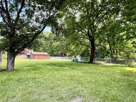 1223 St Paul Street Depue IL 61322