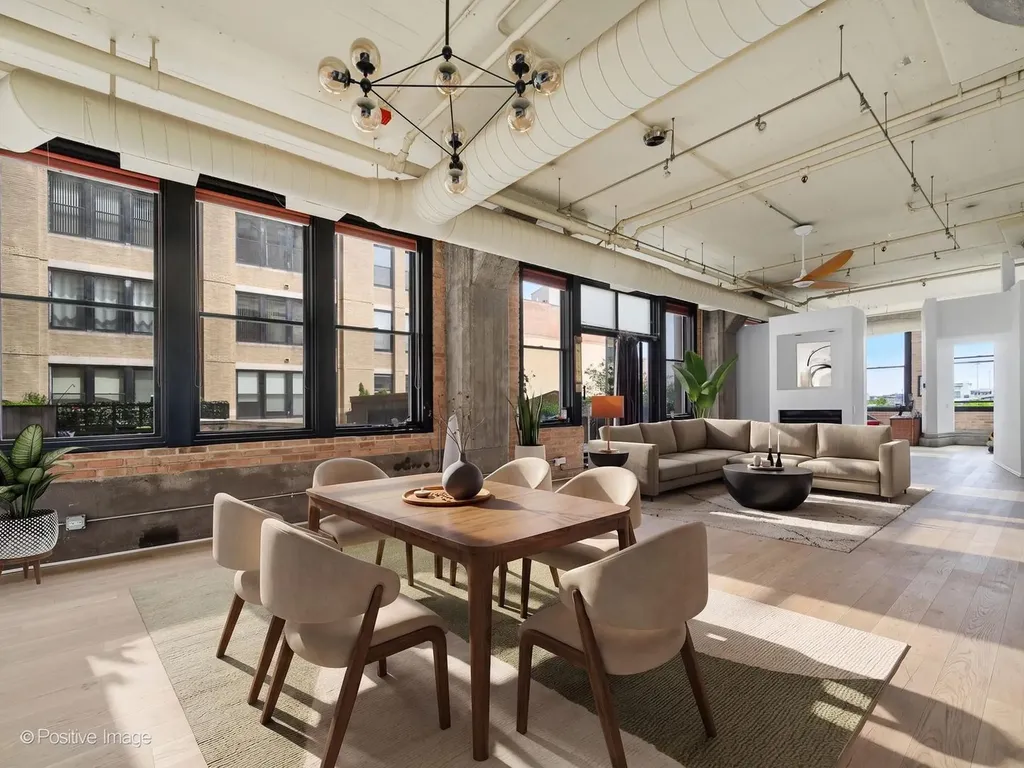 728 West Jackson Boulevard Chicago IL 60661
