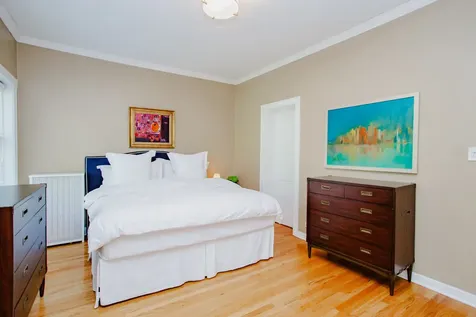 655 West Buena Avenue Chicago IL 60613