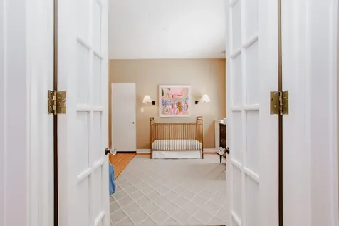 655 West Buena Avenue Chicago IL 60613
