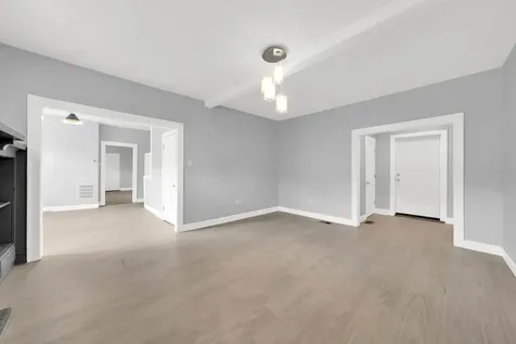 12432 South State Street Chicago IL 60628