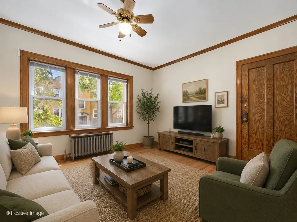 5434 West Wellington Avenue Chicago IL 60641