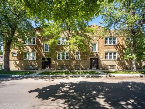 5434 West Wellington Avenue Chicago IL 60641