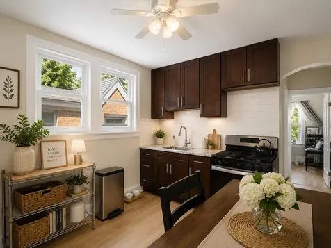 5434 West Wellington Avenue Chicago IL 60641