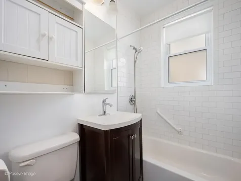 5434 West Wellington Avenue Chicago IL 60641