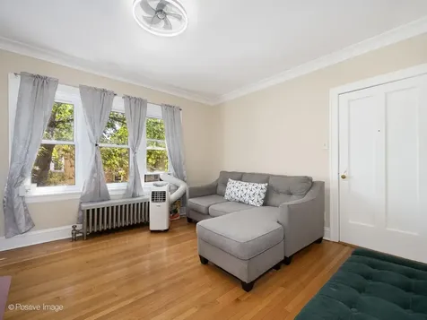 5434 West Wellington Avenue Chicago IL 60641