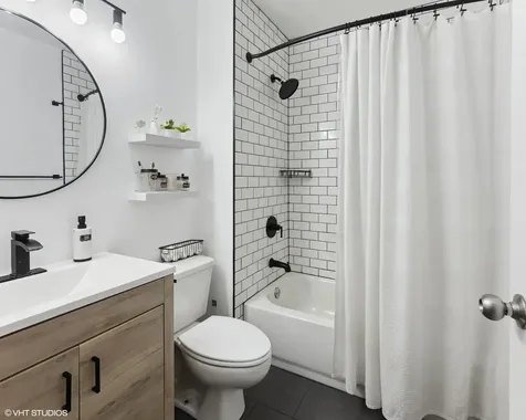 616 West Fulton Street Chicago IL 60661