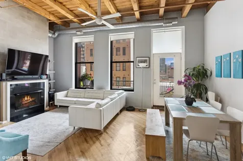 616 West Fulton Street Chicago IL 60661