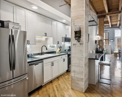616 West Fulton Street Chicago IL 60661