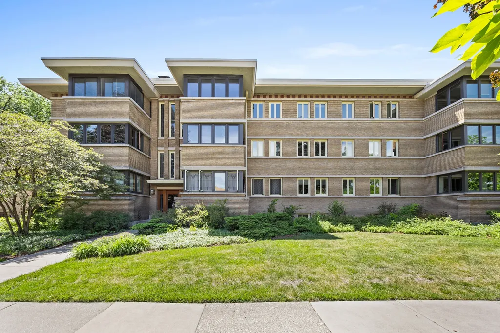 177 Linden Avenue Oak Park IL 60302