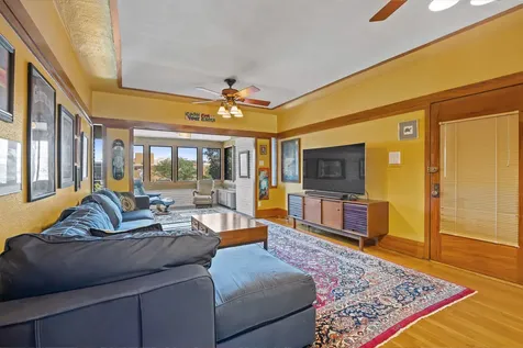 177 Linden Avenue Oak Park IL 60302