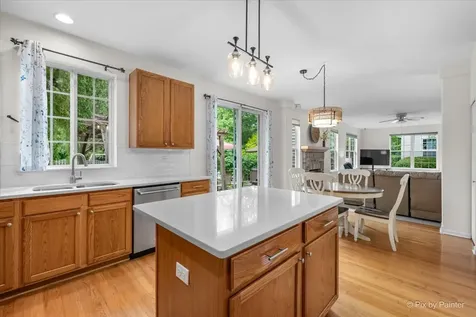 2896 Davenport Drive West Chicago IL 60185