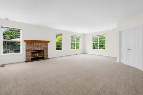 2896 Davenport Drive West Chicago IL 60185