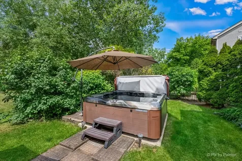2896 Davenport Drive West Chicago IL 60185