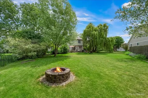 2896 Davenport Drive West Chicago IL 60185