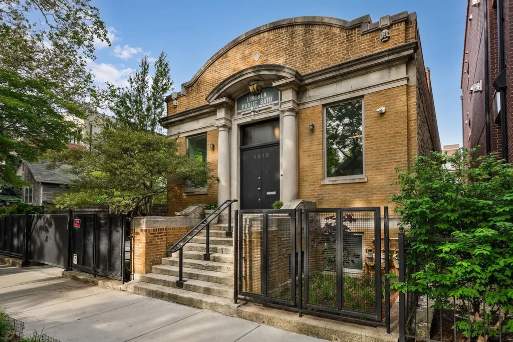 1019 North Wolcott Avenue Chicago IL 60622