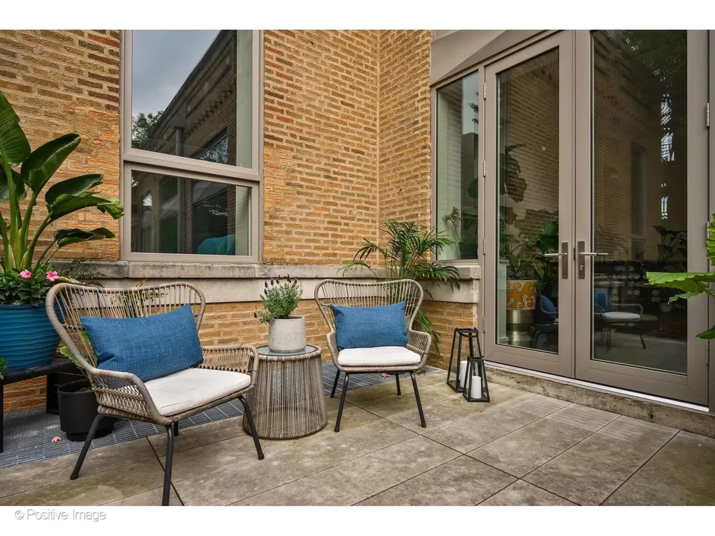 1019 North Wolcott Avenue Chicago IL 60622