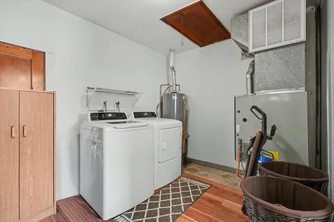 219 East 4th Street Gibson City IL 60936