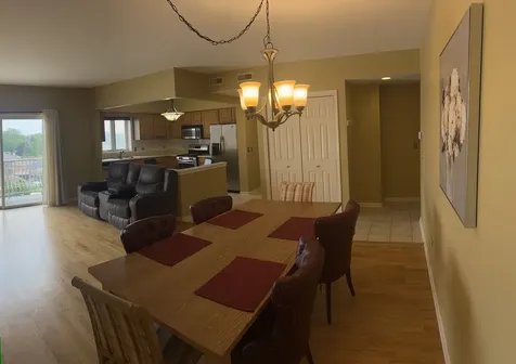 4534 North Cumberland Avenue Chicago IL 60656