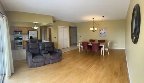 4534 North Cumberland Avenue Chicago IL 60656