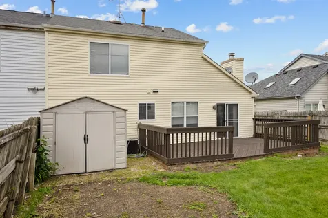1127 Ashbrook Drive Mundelein IL 60060