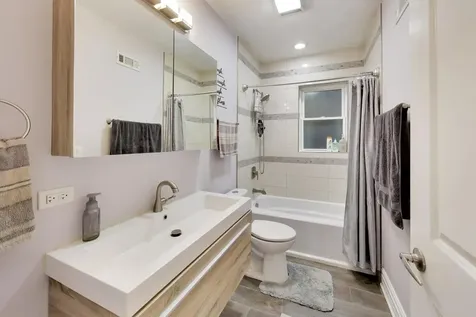 7937 West Elmgrove Drive Elmwood Park IL 60707