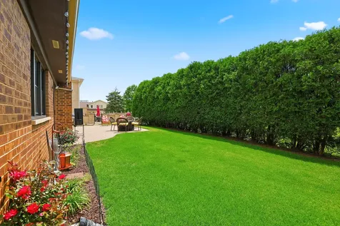 759 Yorkshire Lane Des Plaines IL 60016