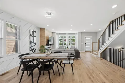 3842 West 108th Place Chicago IL 60655