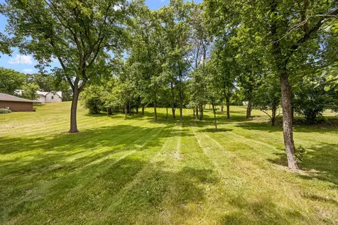 11S056 Madison Street Burr Ridge IL 60527
