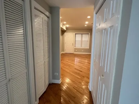 6507 North Hamilton Avenue Chicago IL 60645