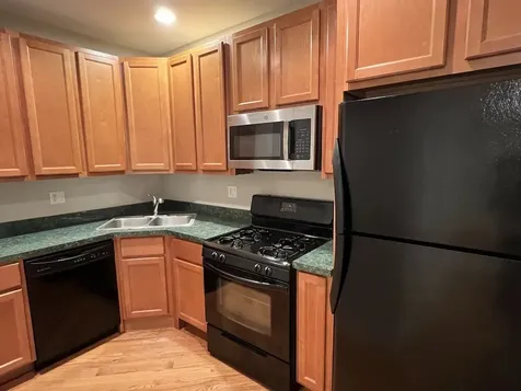6507 North Hamilton Avenue Chicago IL 60645