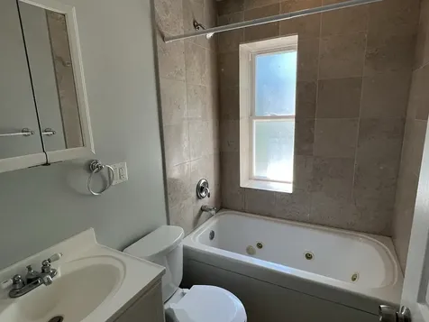 6507 North Hamilton Avenue Chicago IL 60645