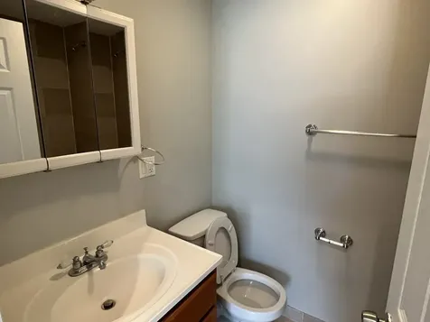 6507 North Hamilton Avenue Chicago IL 60645