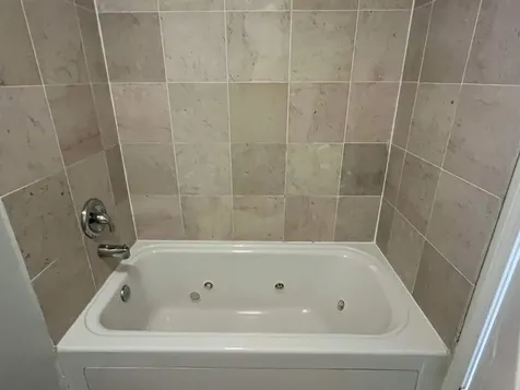 6507 North Hamilton Avenue Chicago IL 60645